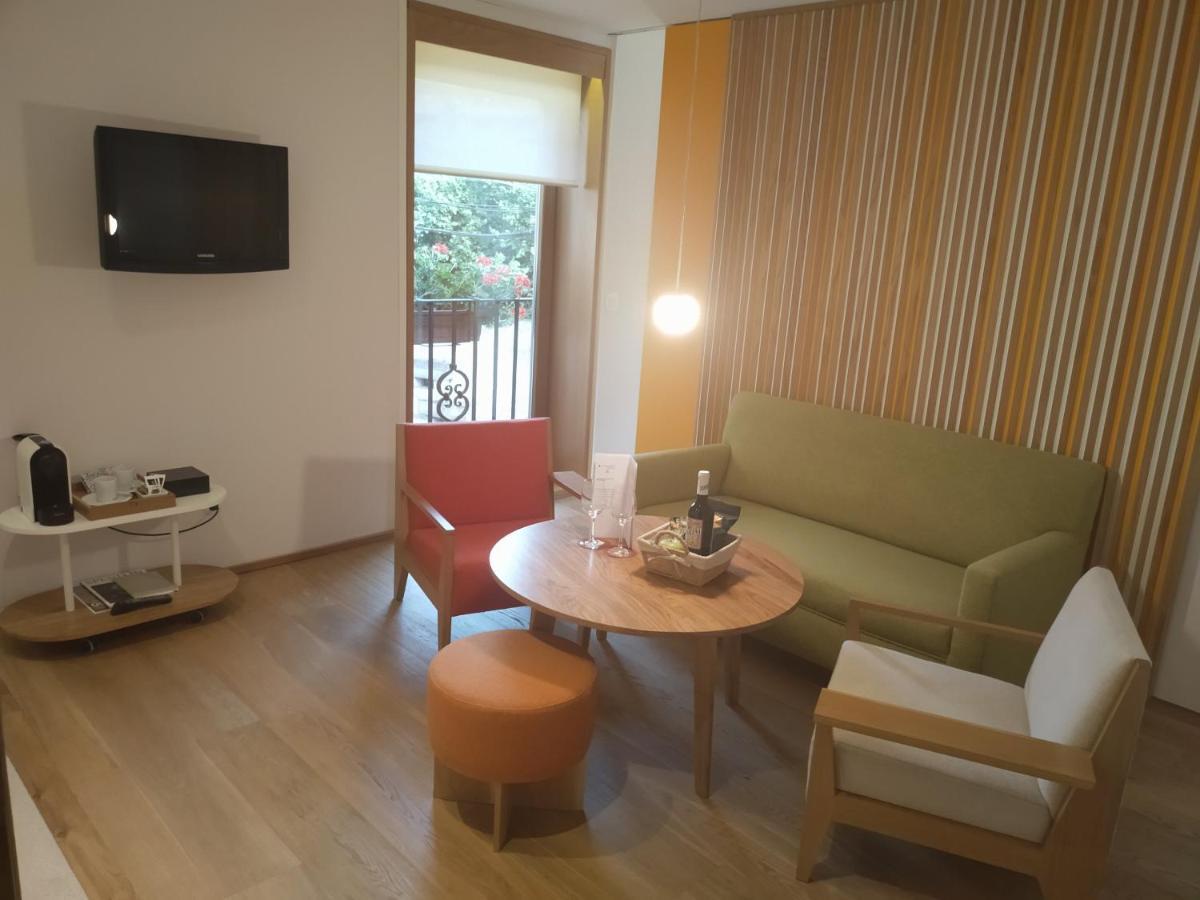 Hotel Echaurren Relais & Chateaux Ezcaray Esterno foto