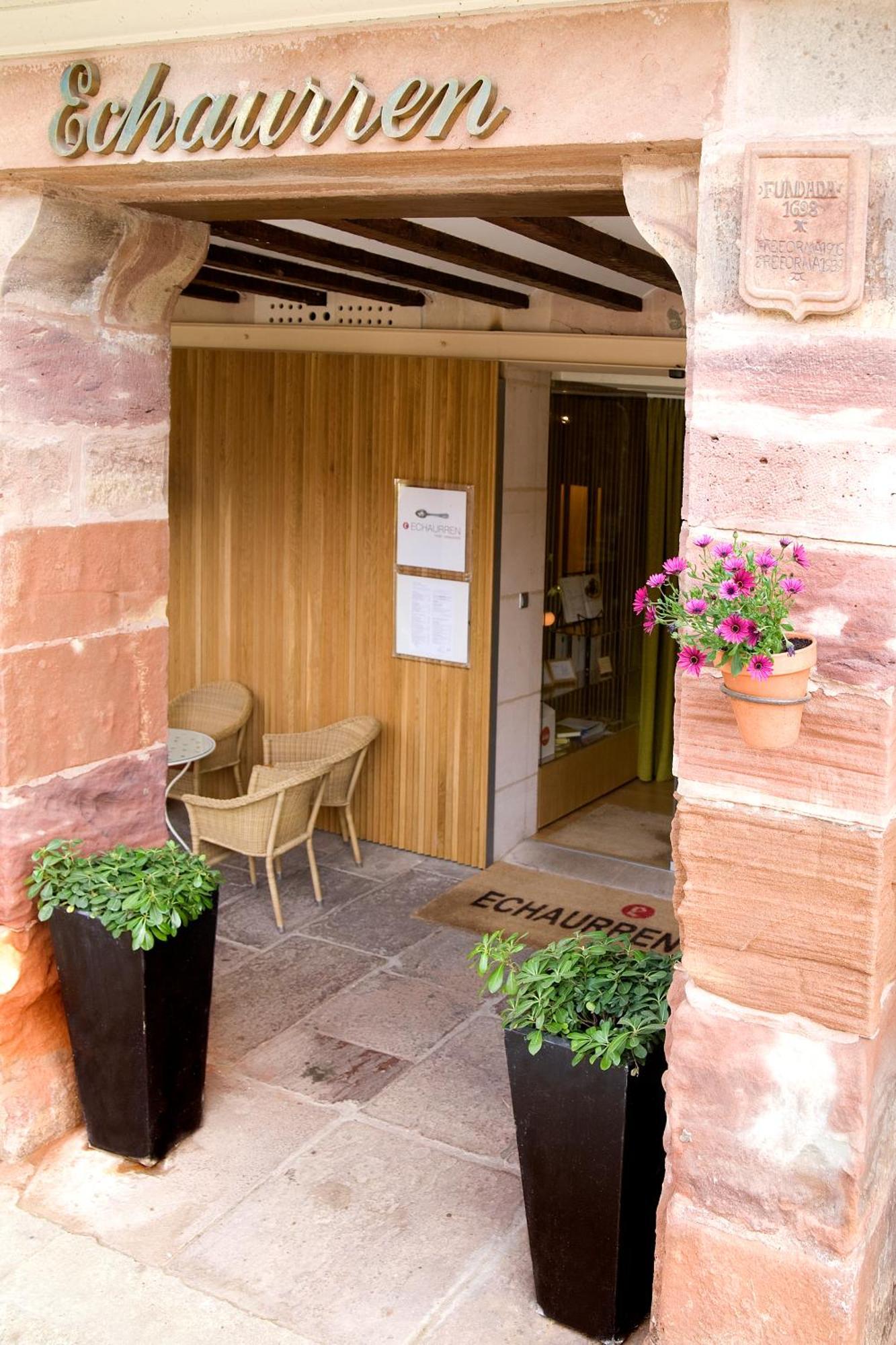 Hotel Echaurren Relais & Chateaux Ezcaray Esterno foto